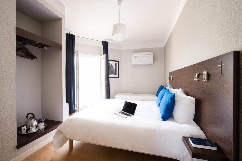 Hotel Atrium Лурд Экстерьер фото